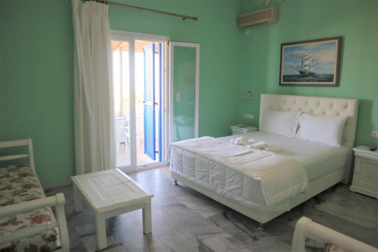 Anna'S Place Rooms Irakleia  Buitenkant foto