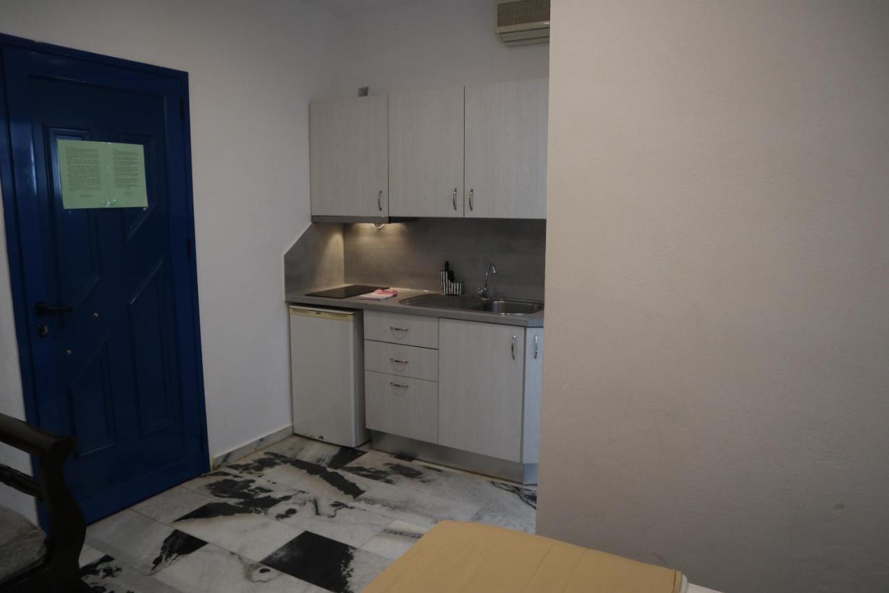 Anna'S Place Rooms Irakleia  Buitenkant foto