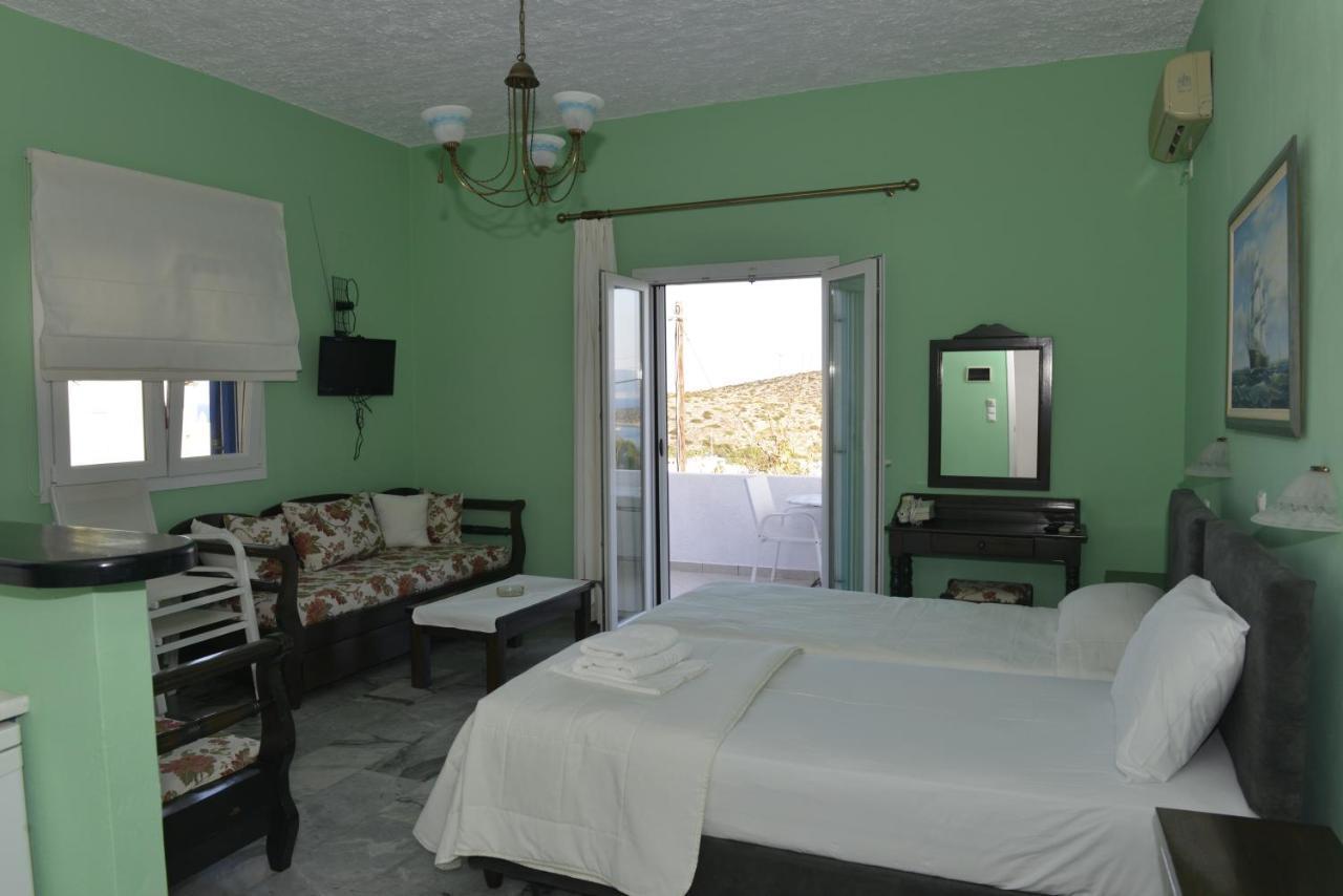 Anna'S Place Rooms Irakleia  Buitenkant foto